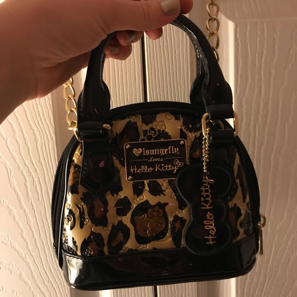 Loungefly Loves Hello Kitty Leopard mini crossbody